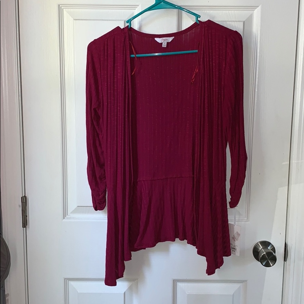Burgundy light weight cardigan!